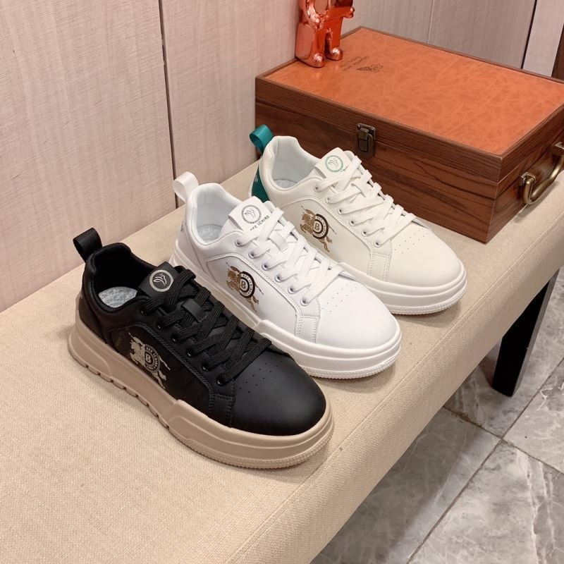 Burberry Low Shoes